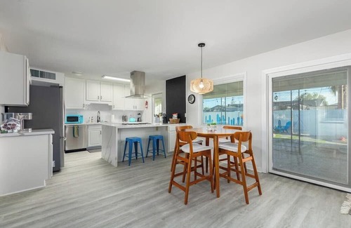 New Papago Parkway House | Casa de Encanto Private Pool Arizona Oasis +Pet Friendly