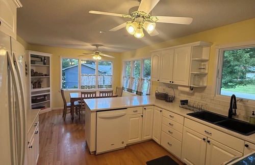 Blaine House | Family-Friendly 5BR Home in Blaine - Hot Tub + Games + Space