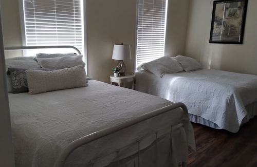 Hearne House | Historic three-bedroom house in Hearne, Texas.