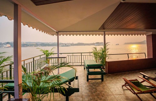 Betim Villa | Marvelous 3-bedroom villa with AC in GA