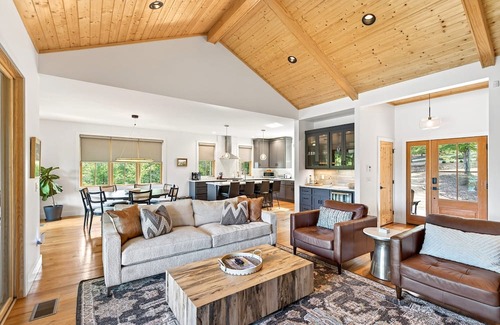Marion House | Dockside of the Moon | Lakefront Luxury, Views & Private Dock