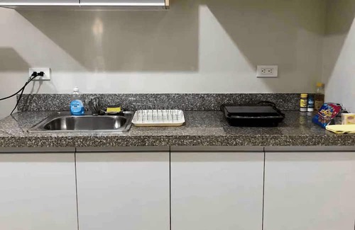 Antipolo Condo | 1 BR Taytay Condo WIFI Cignal Netflix Pool Patio