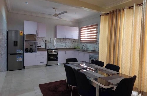 Kasoa Apartment | October Apartments 2 3 ensuite bedroom Vacation Home/Apartment in Kasoa 2