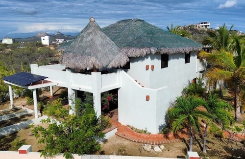 Los Zacatitos House | Casa de las Mareas, a short walk to the beach, sleeps 12 in San Jose del Cabo.