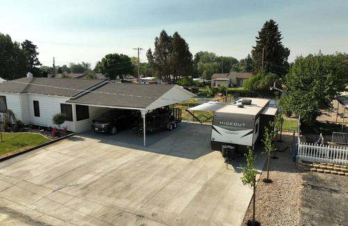 Vernal House | RV full hook up RV full hook up