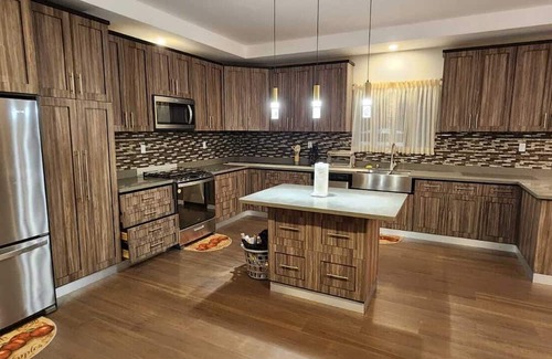 Georgetown House | Lamaha Gardens 4 Bedroom Exclusive Residence