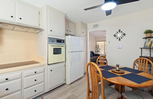 Downtown Long Beach Condo | Chic Urban Condo in Downtown Long Beach