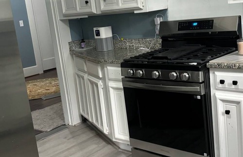 Bessemer House | Charming estate with AC Wifi in Bessemer - 6 bedrooms available