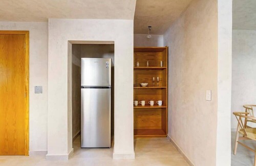 La Estancia Apartment | Two beautiful rooms with pool