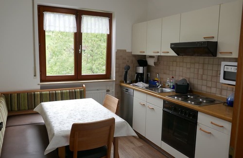 Freiamt Apartment | Apartment 'No. 2.1 Rotkelchen' with Shared Terrace, Shared Garden and Wi-Fi