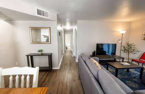 Northwest Corpus Christi Apartment | Spacious 3BR Retreat with Pool & Prime Location