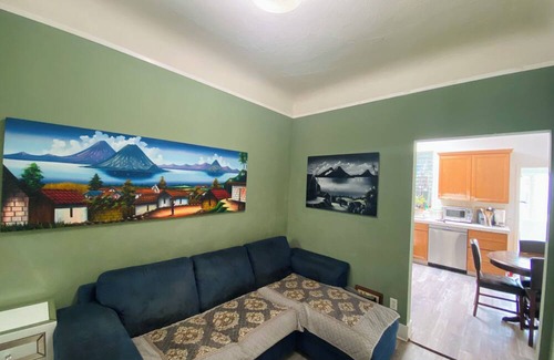 Inner Mission Apartment | Stylish Mission/Valencia 1BR – Prime Location