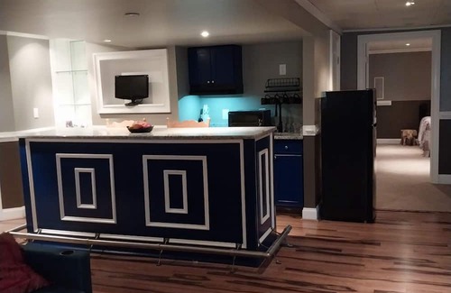 Westminster Apartment | Charming 1-bedroom apartment with sauna fire pit in Westminster
