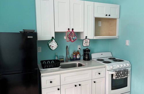 Kensington Apartment | Soothing apartment with AC in delightful Philadelphia