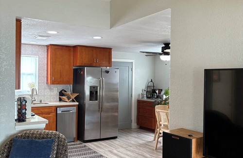 Lake Ida Shores House | "Delray Drift". Charming 3-bedroom house in Downtown Delray.