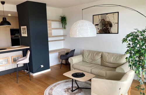 Sarajevska Apartment | Skyline Panorama Apartment Balcony, Garage & Spa Access