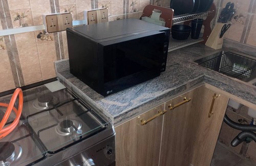 Ibadan Apartment | Charming 1-bedroom apartment in tranquil Ibadan with AC