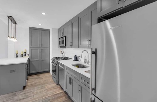 Gowanus Apartment | Stylish 2BR Loft - Carroll Gardens - Prime area
