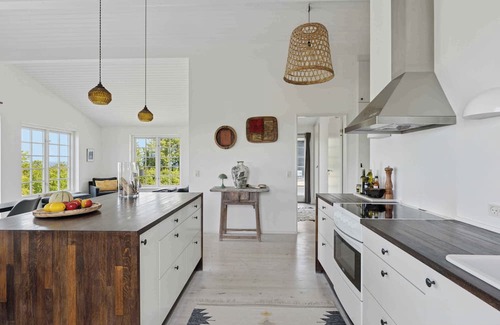 Listed House | “Magical Sea View – From Terrace to Horizon”