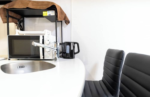 Kabukicho Apartment | Shinjuku Kabukicho Stay! Up to 3 Guests, Walk to 6 Lines, Kids Under 6 Free