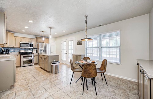 Maxwell House | Game Room, Pool & Hot Tub/Sleeps 14/Pet Friendly