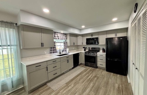 Delaware County House | Newly Renovated 3 bedrooms, 2 bathroom home. Fenced in back yard.