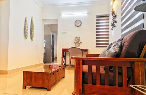 West Mambalam Apartment | Fully furnished apartment with Kitchen near T Nagar, Chennai