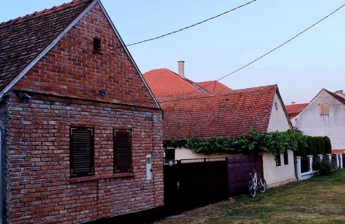 Staro Petrovo Selo Cottage | Marvelous 2-bedroom cottage in Staro Petrovo Selo