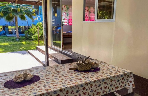 Rangiroa Ski Chalet | RANGIROA- Fare Vaihoa
