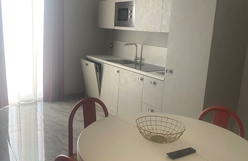 Margherita di Savoia House | Twentieth Century Palace Apartment 912 Panoramic