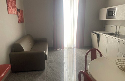 Margherita di Savoia House | Twentieth Century Palace Apartment 912 Panoramic