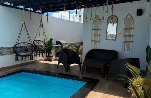 Munoz Villa | Amazing 3-bedroom Villa Del SOL