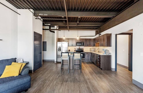 Stuart Apartment | Luxury Downtown Condo with Fire Place