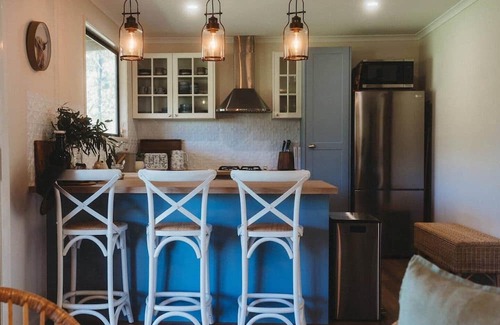 Bunburra House | Gumtop Luxury Farmhouse Cabin
