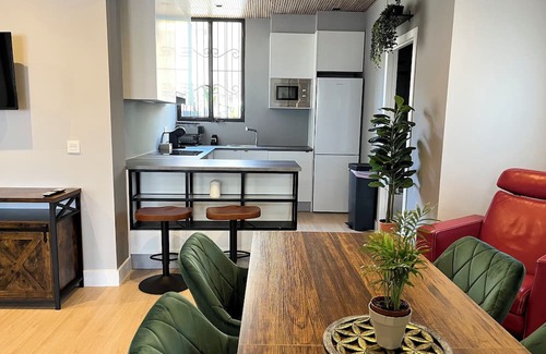 Betera Apartment | Charming boutique apartment 5 min from the subway