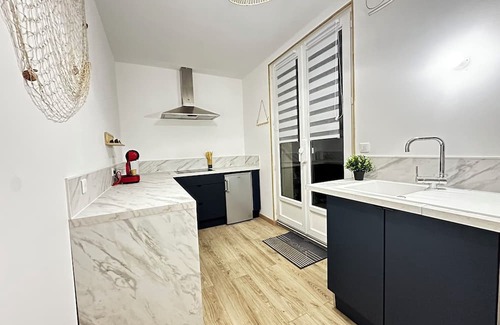 Sully-sur-Loire Apartment | The sea effect on the banks of the Loire