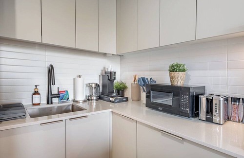 Quartier des Spectacles Apartment | Urban Hideout - Downtown Haven