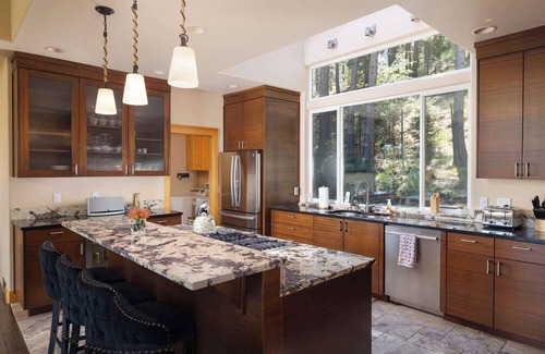Deschutes River Woods House | Amazing Riverfront on the Water- Big Sky Bend