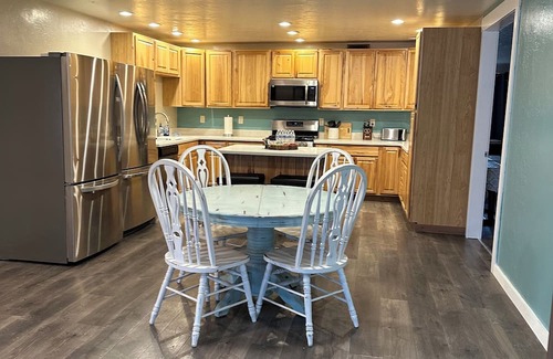 Three Forks House | Spacious 9-bedroom house located in Montana's Favorite small town.
