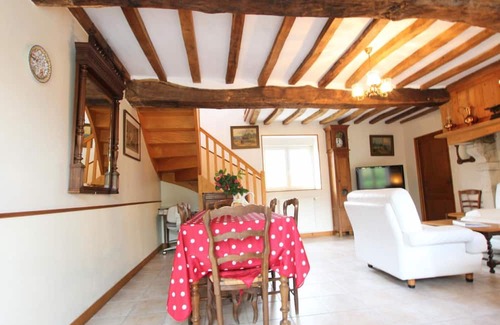 Brix Cottage | Charming countryside house with fenced garden, pets allowed and WiFi