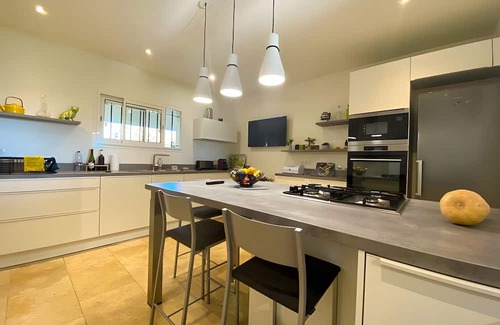Peymeinade Villa | Villa 'Mas Jas' with Mountain View, Private Pool and Wi-Fi
