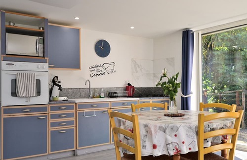 Chein-Dessus House | Holiday Home 'Au Fil De L'eau' with Mountain View, Private Terrace and Wi-Fi