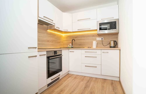 Juh Apartment | Nice flat in city