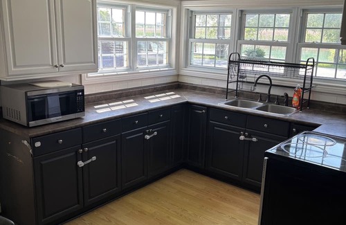 Mooretown House | The Bluewater House
