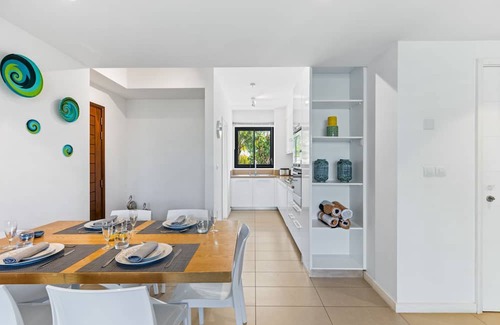 Roches Noires Apartment | Azuri Soliflore 13 - Three Bedroom Apartment, Sleeps 6