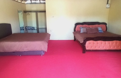 Nanyuki Bed & Breakfast | Mwari Twin Cottage