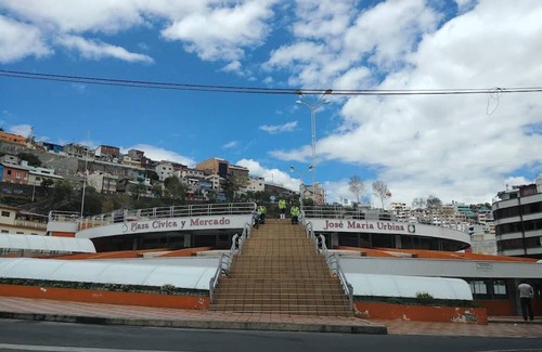 Ambato Apartment | One-bedroom French style apartment in downtown Ambato