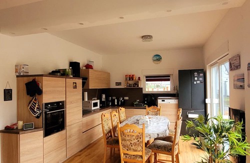 Warin House | Holiday Home 'Ferienhaus Schw Agnes' with Lake View, Private Terrace and Wi-Fi