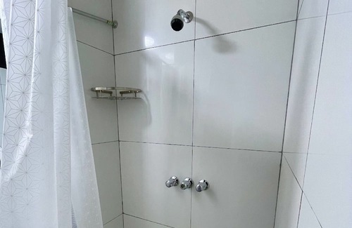 Ate Apartment | Luxury Apartment: 3BR2BA6G Work, Studio & Family - Live Like a Local Peruvian