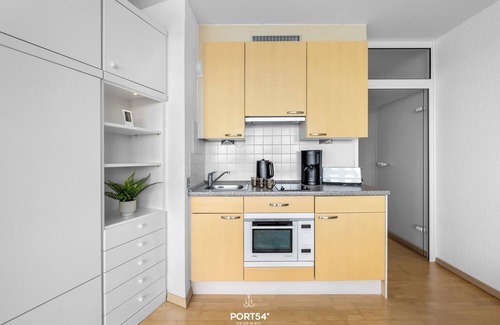 Schleswig Apartment | Wikingturm 20.4 - 20th floor, 1 room, shower room, Schlei view, underground parking garage